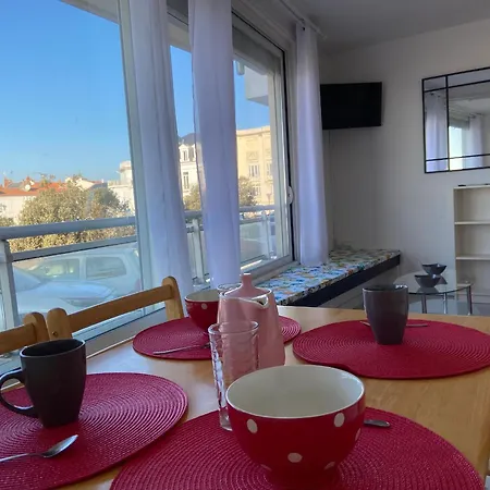 Studio Les Sables-d'olonne, 1 Piece, 4 Personnes - Fr-1-427-176 * Les Sables-dʼOlonne