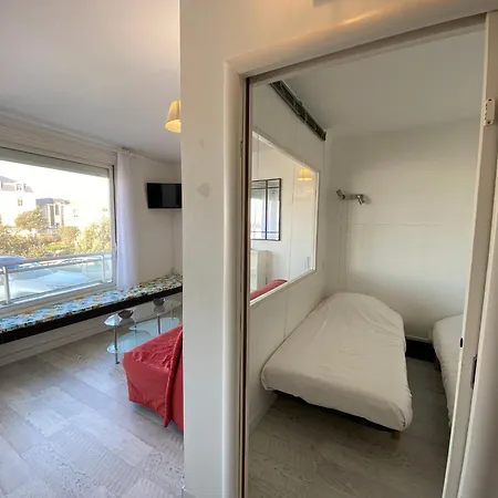 Studio Les Sables-d'olonne, 1 Piece, 4 Personnes - Fr-1-427-176
